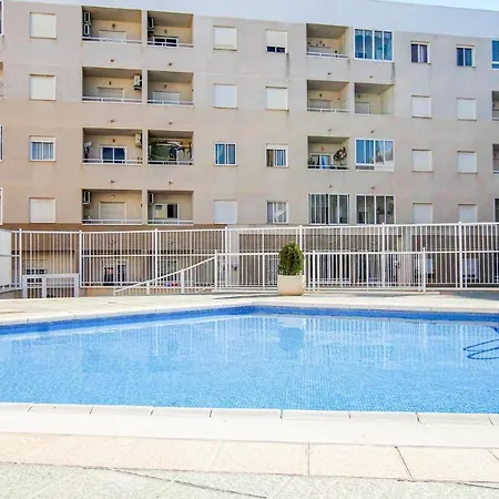 Beautiful In W/ Outdoor Swimming Pool, Outdoor Swimming Pool And 2 Bedrooms Apartment *